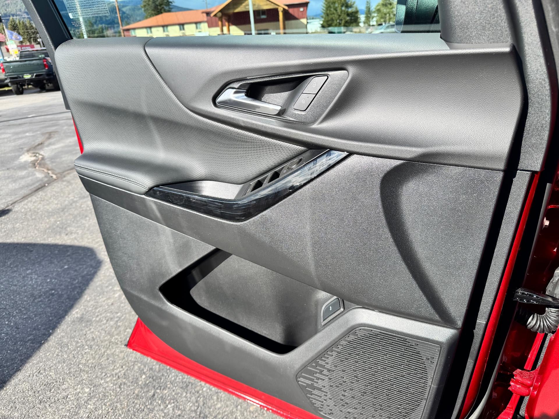 2026 Chevrolet Equinox LT / AWD / MIDNIGHT PCKG / SURROUND VISION / ADAPTIVE CRUISE