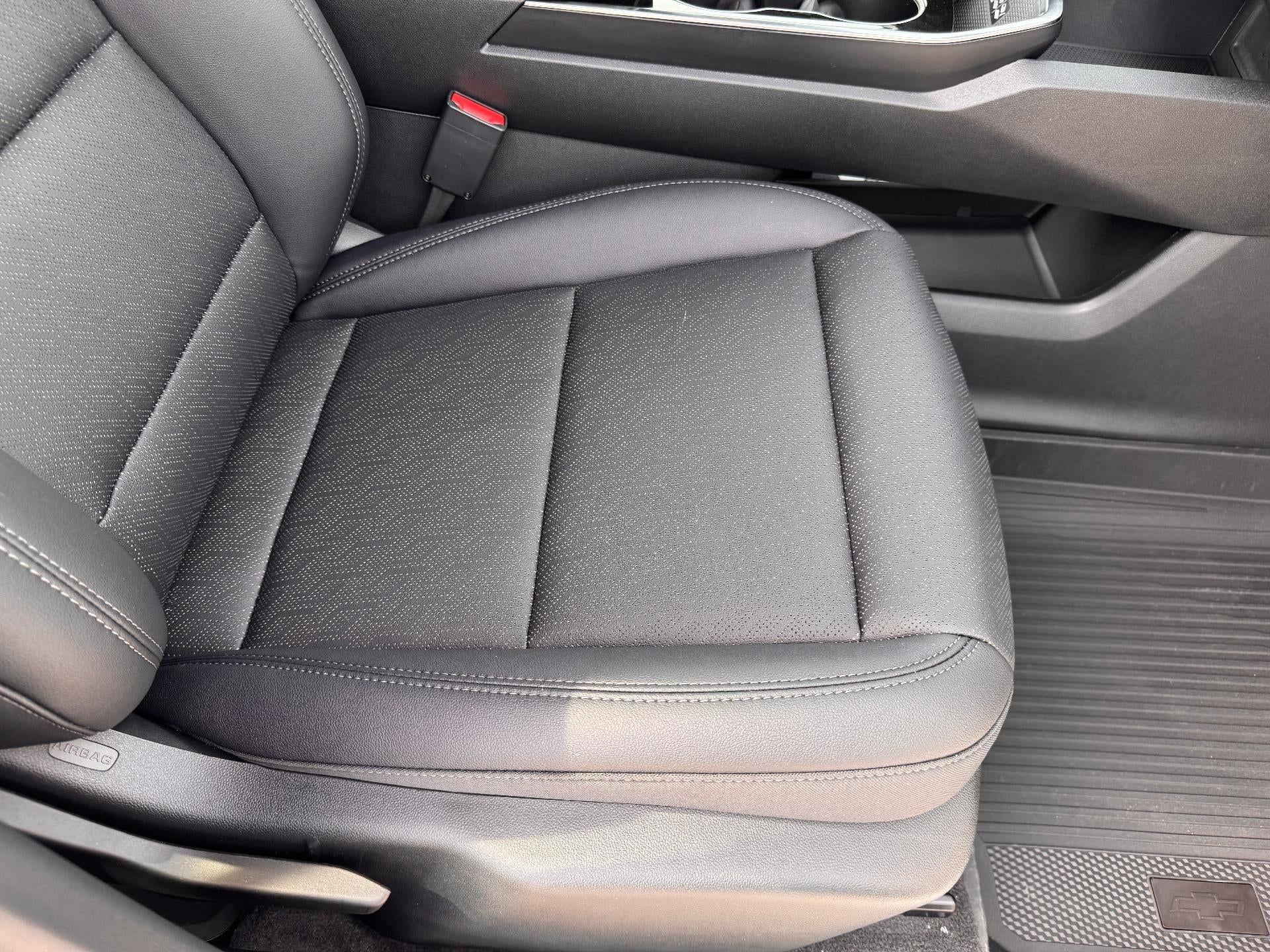 2026 Chevrolet Equinox LT / AWD / ADAPTIVE CRUISE / SURROUND VISION / POWER LIFTGATE