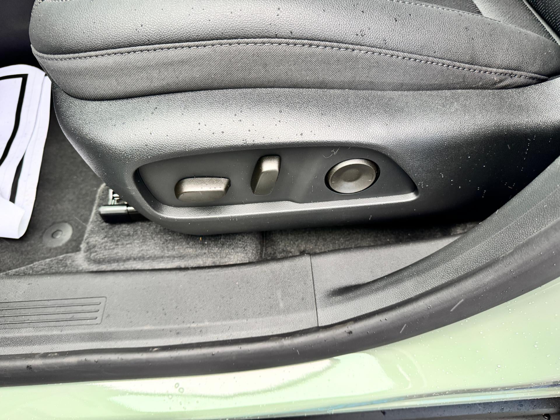 2026 Chevrolet Equinox LT / AWD / HEATED SEATS / POWER GATE / ADAPTIVE CRUISE