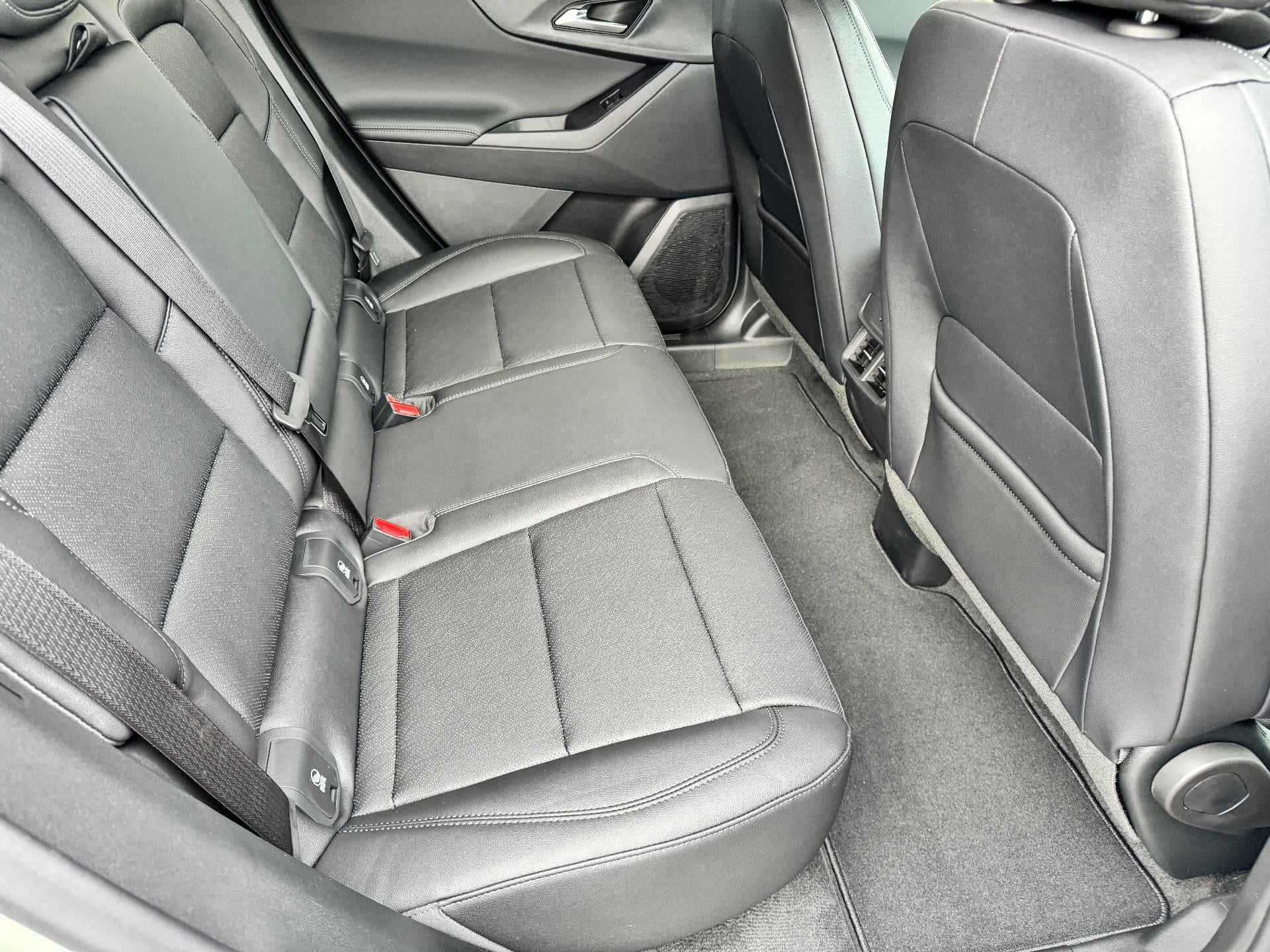 2026 Chevrolet Equinox LT / AWD / HEATED SEATS / POWER GATE / ADAPTIVE CRUISE