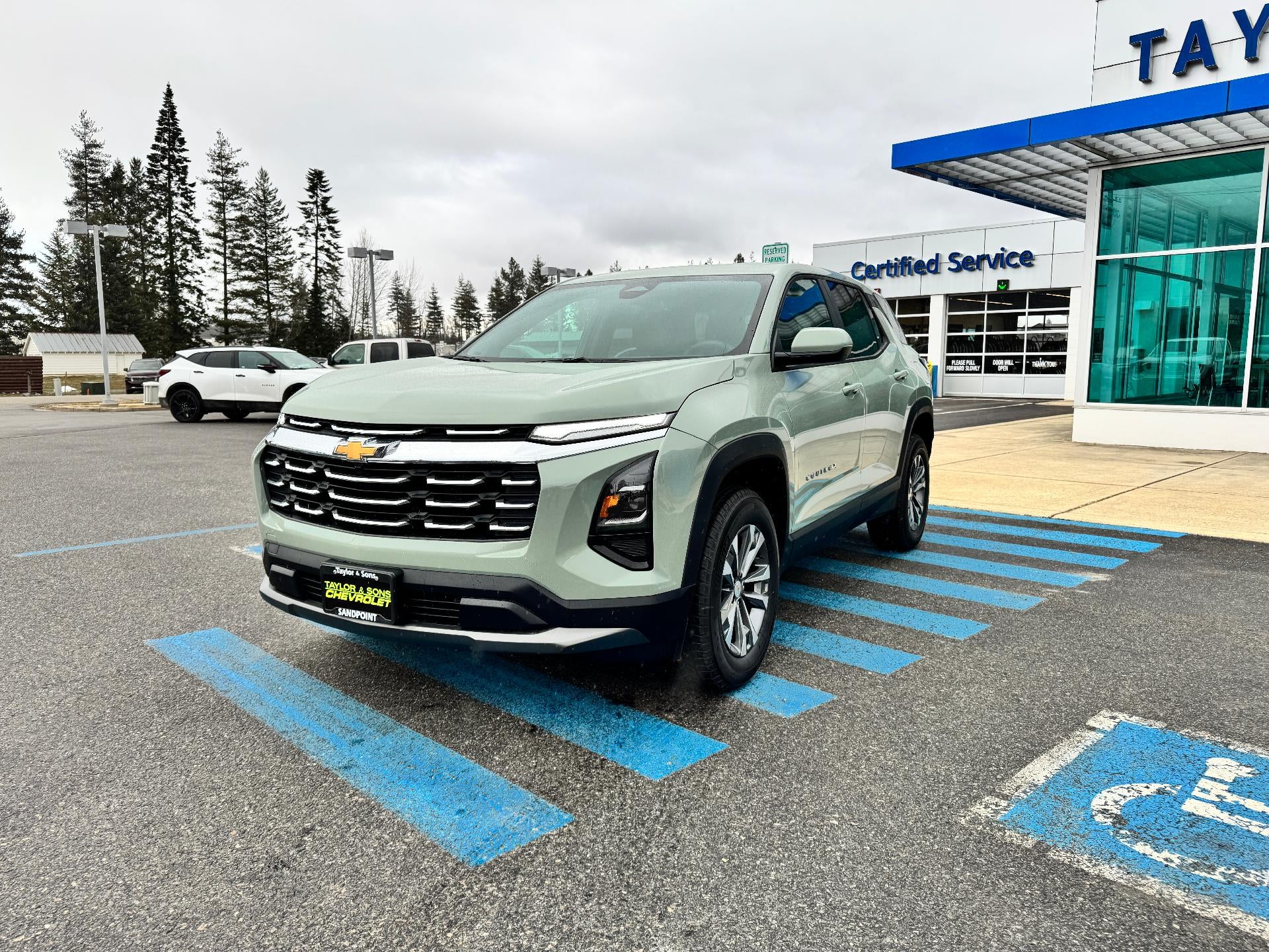 2026 Chevrolet Equinox LT / AWD / HEATED SEATS / POWER GATE / ADAPTIVE CRUISE