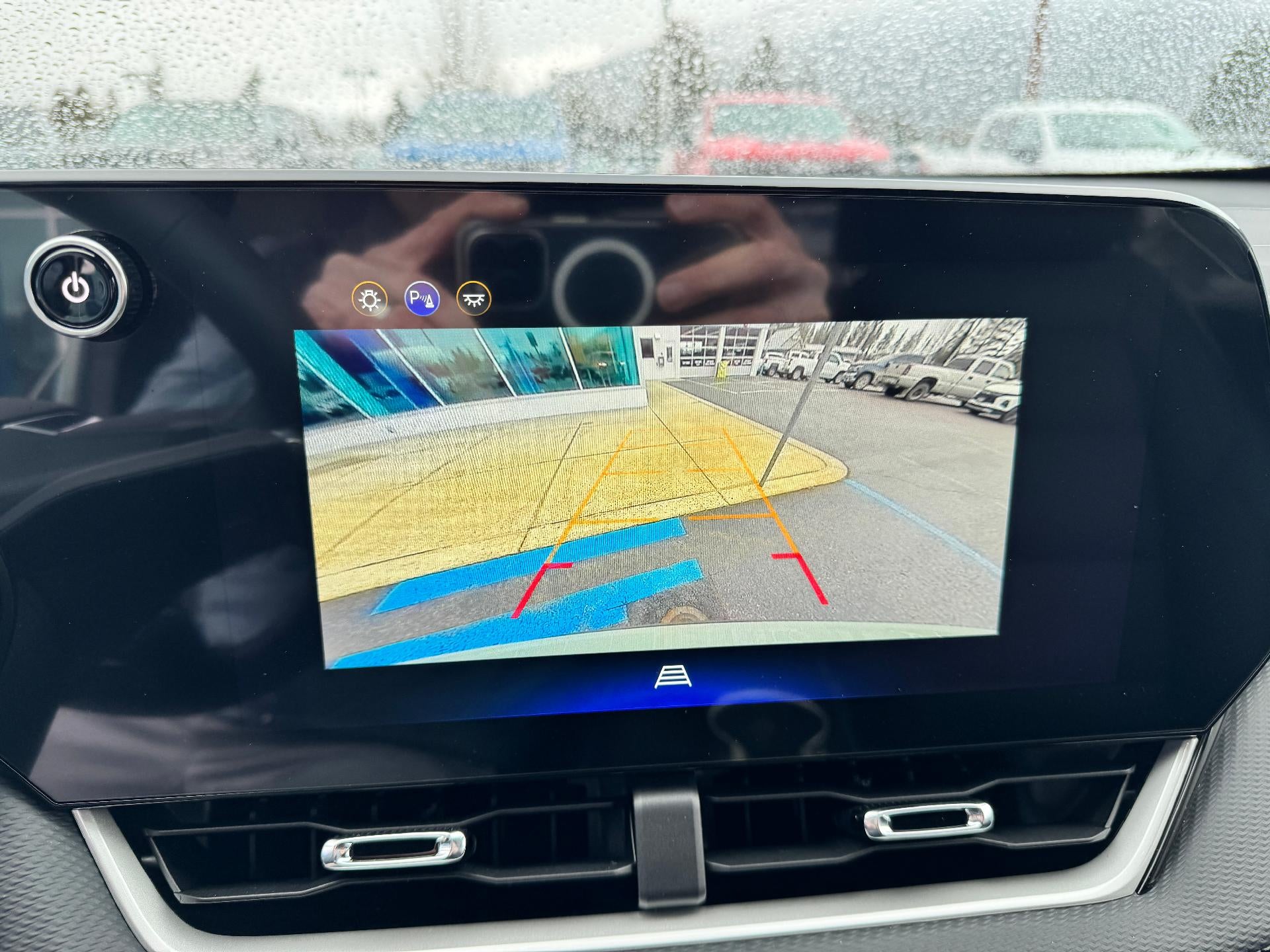 2026 Chevrolet Equinox LT / AWD / HEATED SEATS / POWER GATE / ADAPTIVE CRUISE