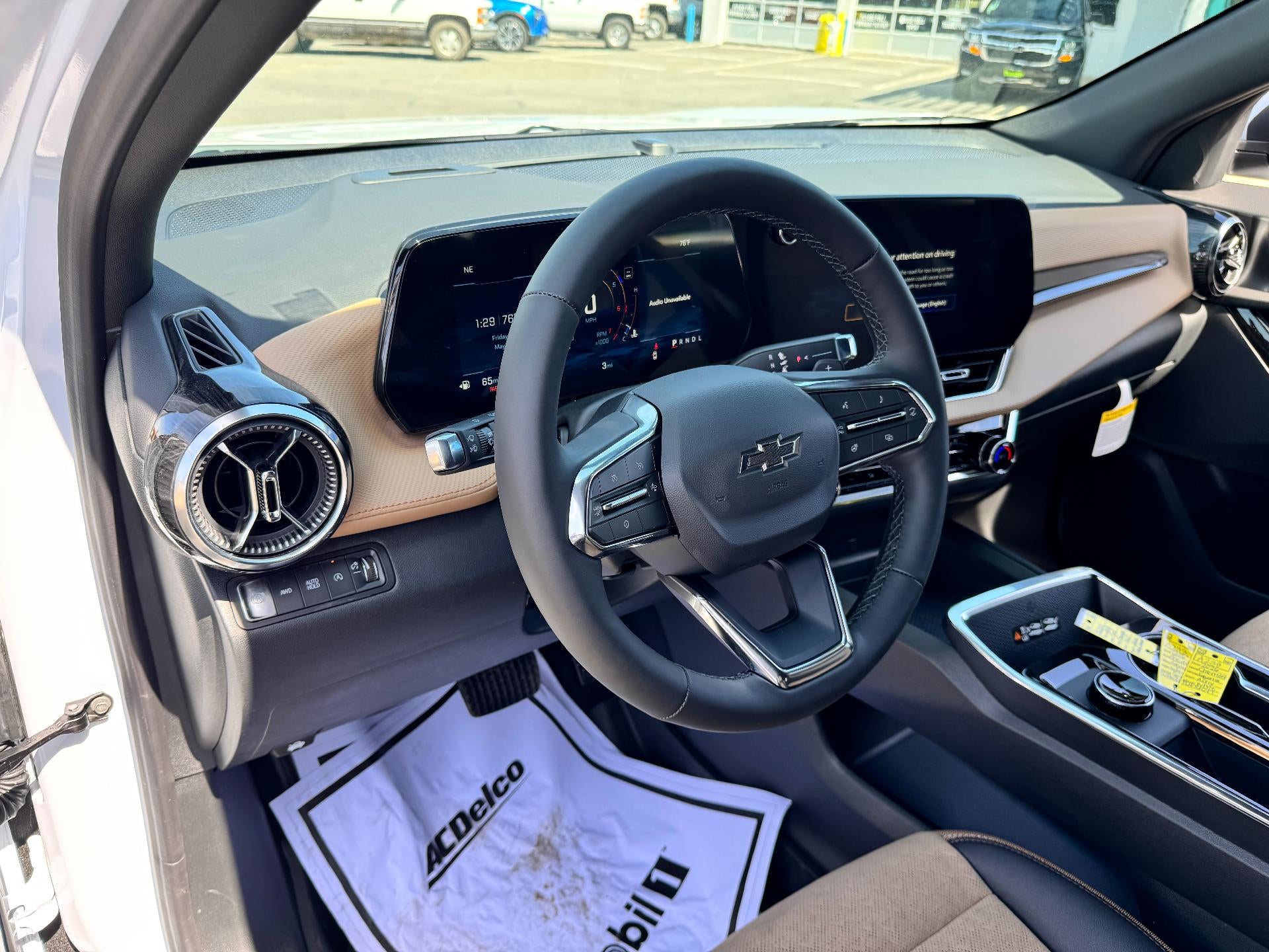 2026 Chevrolet Equinox ACTIV / 1.5 TURBO / AWD / PANO SUNROOF / ADAPTIVE CRUISE / SURROUND VISION
