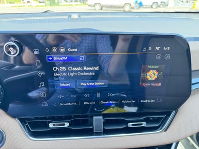 2026 Chevrolet Equinox ACTIV / 1.5 TURBO / AWD / PANO SUNROOF / ADAPTIVE CRUISE / SURROUND VISION