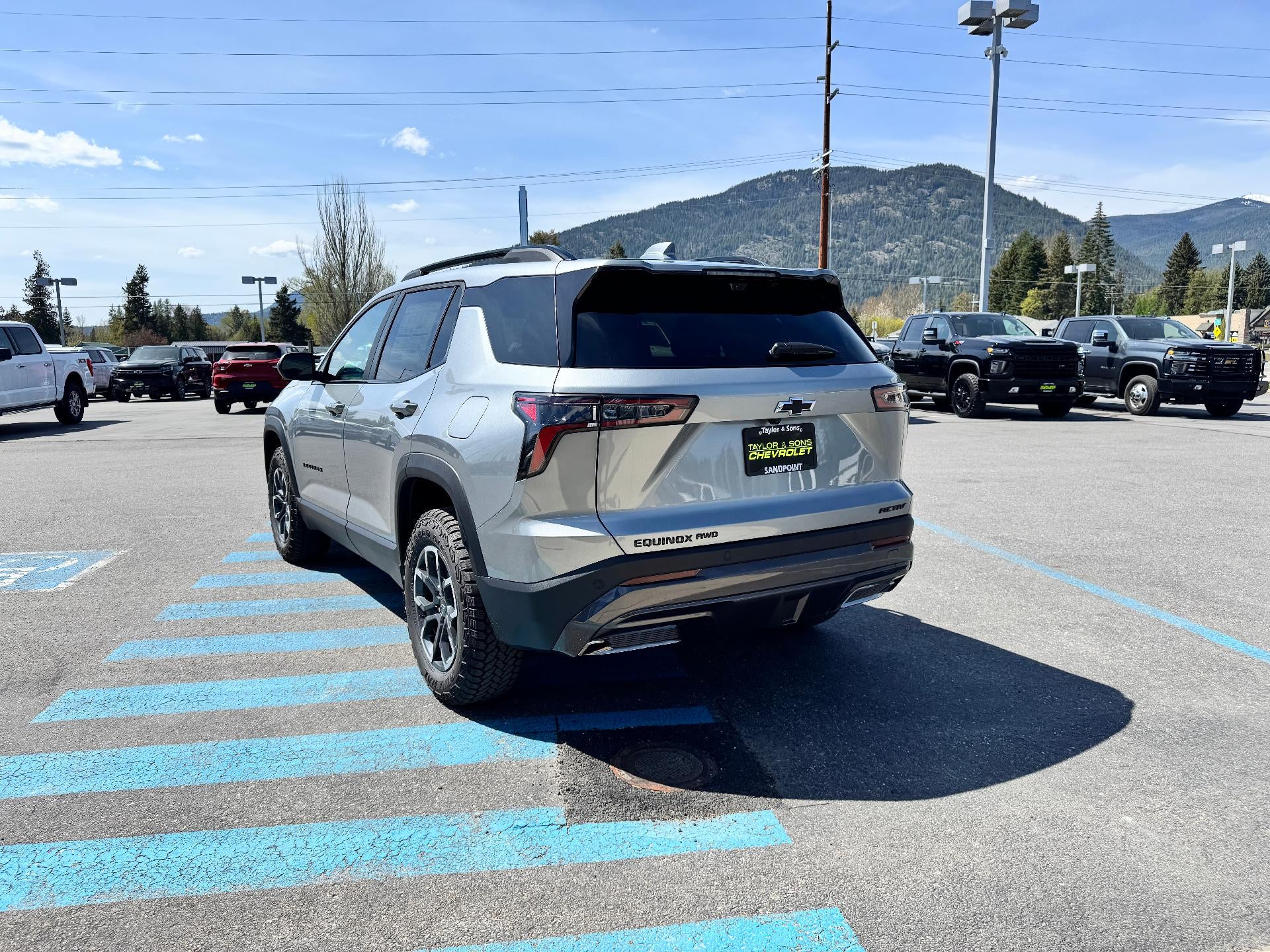 2026 Chevrolet Equinox ACTIV / 1.5 TURBO / AWD / PANO SUNROOF / ADAPTIVE CRUISE / SURROUND VISION