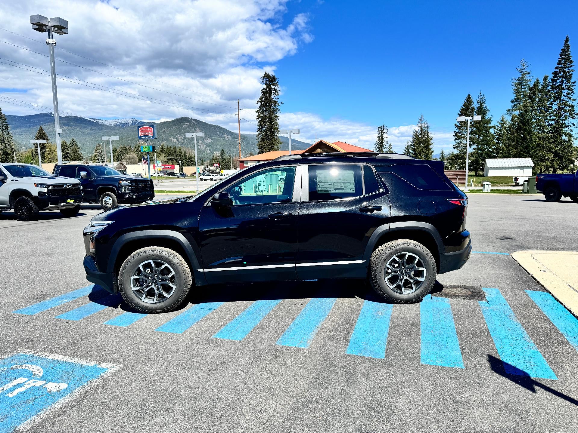2026 Chevrolet Equinox ACTIV / 1.5 TURBO / AWD / PANO SUNROOF / ADAPTIVE CRUISE / SURROUND VISION