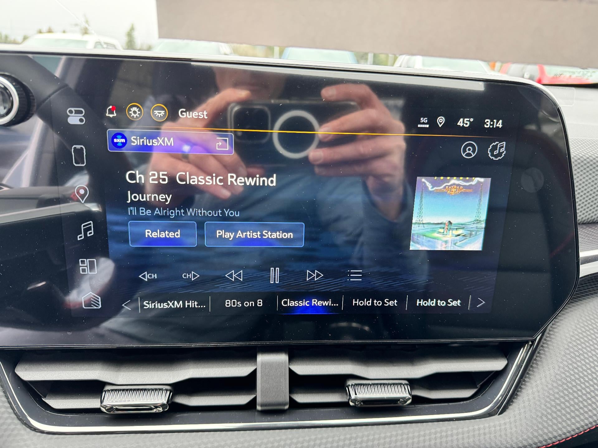 2026 Chevrolet Equinox RS / AWD / PANO SUNROOF / SURROUND VISION / ADAPTIVE CRUISE