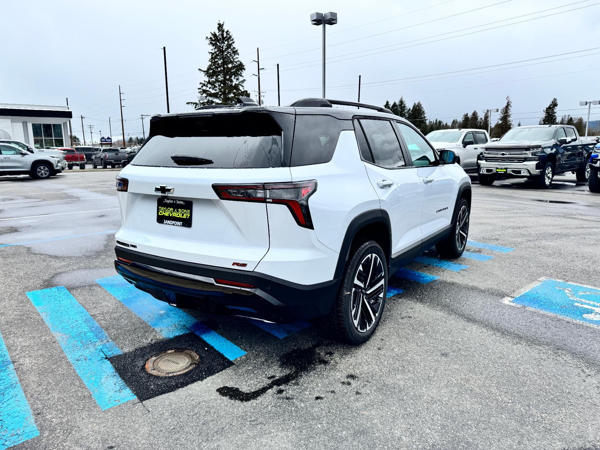 2026 Chevrolet Equinox RS / AWD / PANO SUNROOF / SURROUND VISION / ADAPTIVE CRUISE