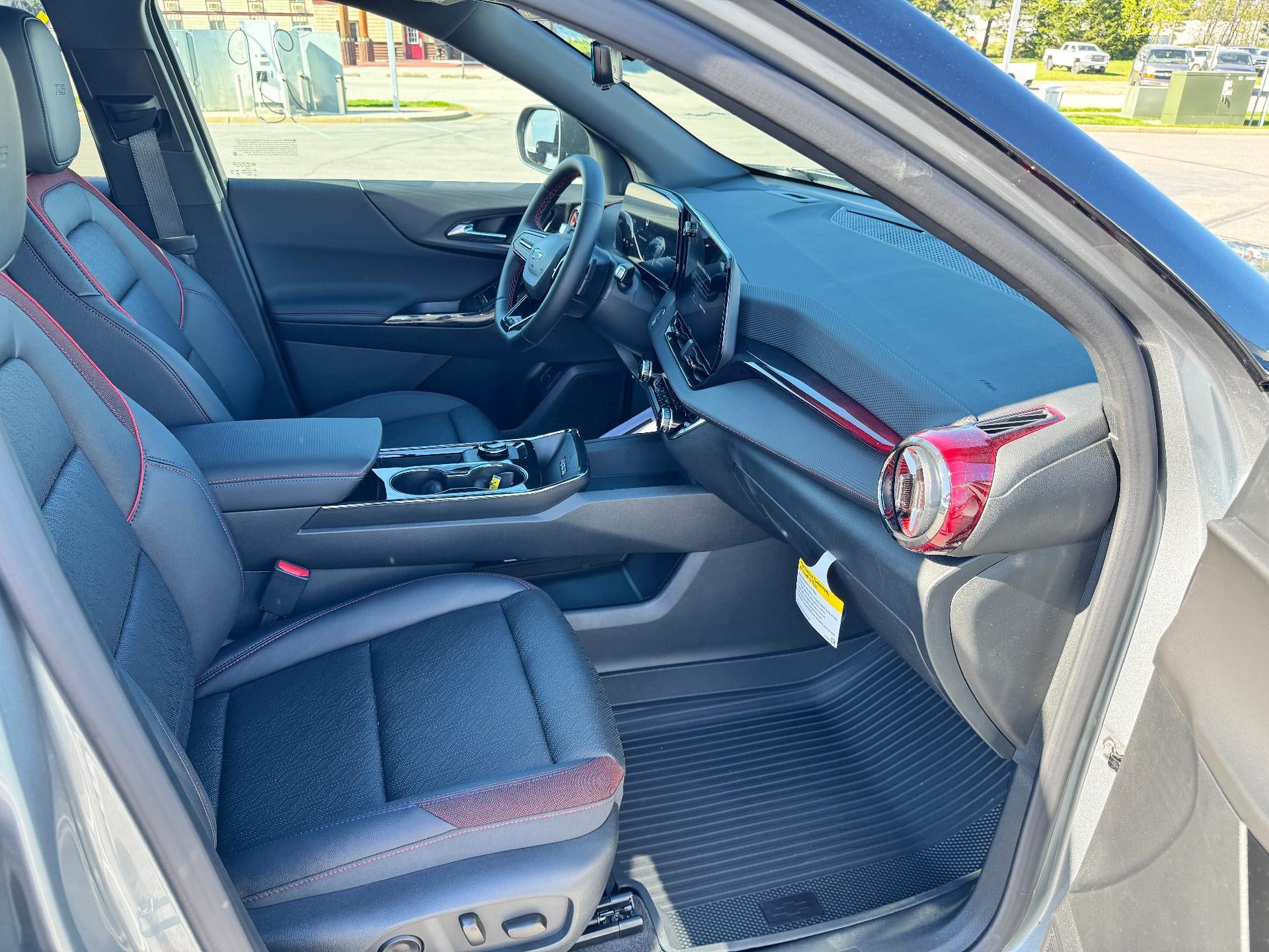 2026 Chevrolet Equinox RS / 1.5 TURBO / AWD / PANO SUNROOF / ADAPTIVE CRUISE / SURROUND VISION