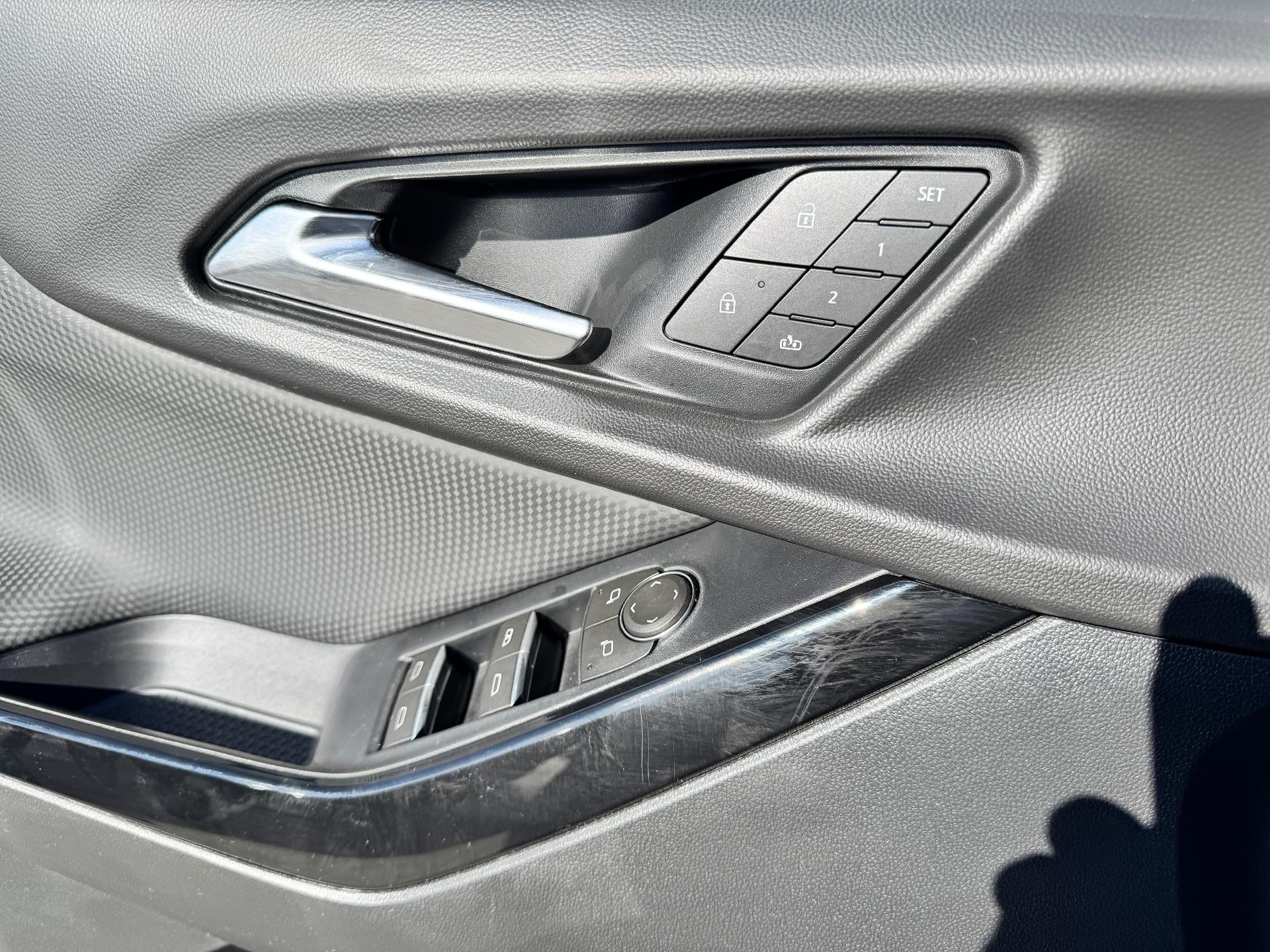 2026 Chevrolet Equinox RS / 1.5 TURBO / AWD / PANO SUNROOF / ADAPTIVE CRUISE / SURROUND VISION