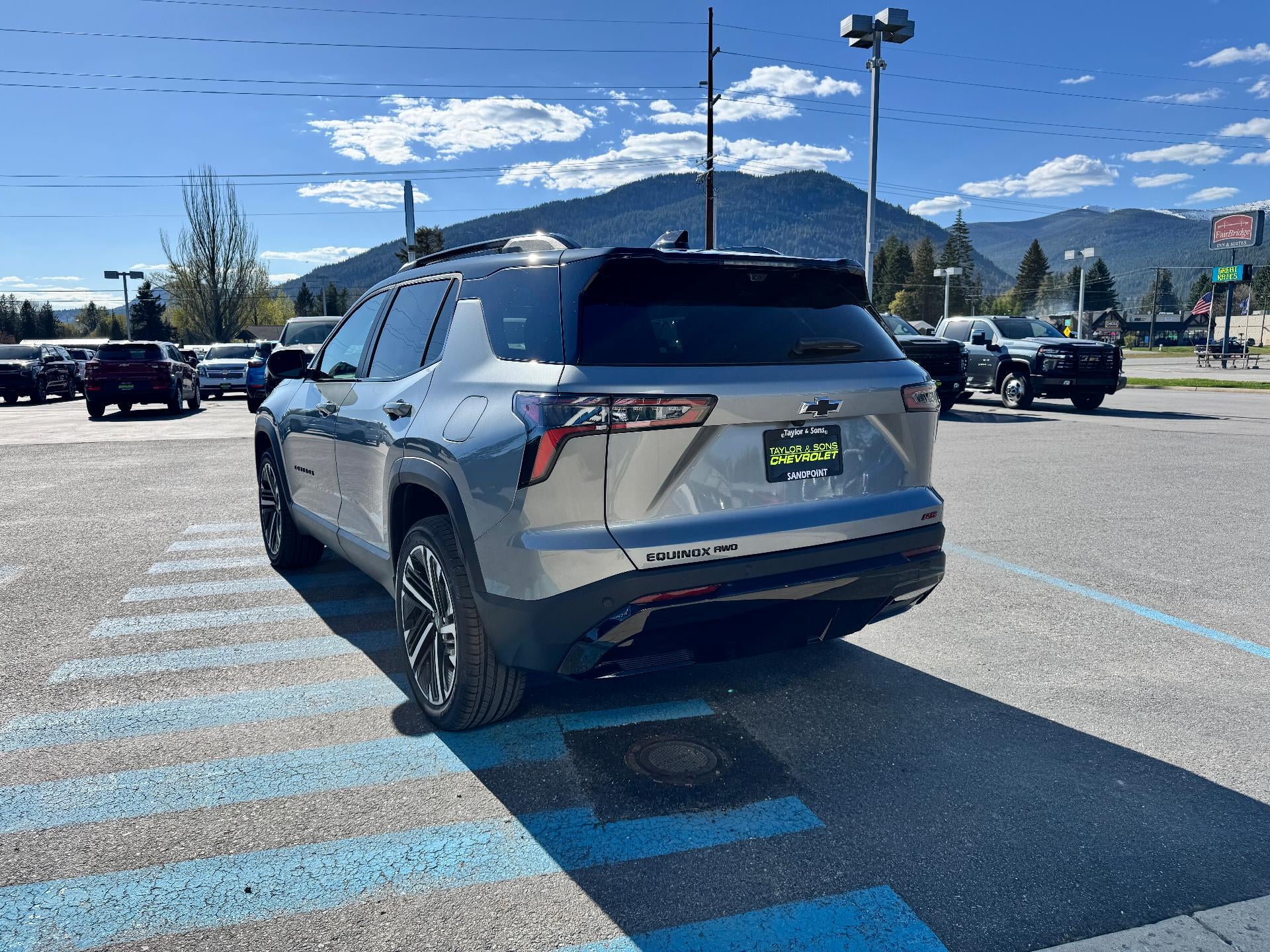 2026 Chevrolet Equinox RS / 1.5 TURBO / AWD / PANO SUNROOF / ADAPTIVE CRUISE / SURROUND VISION