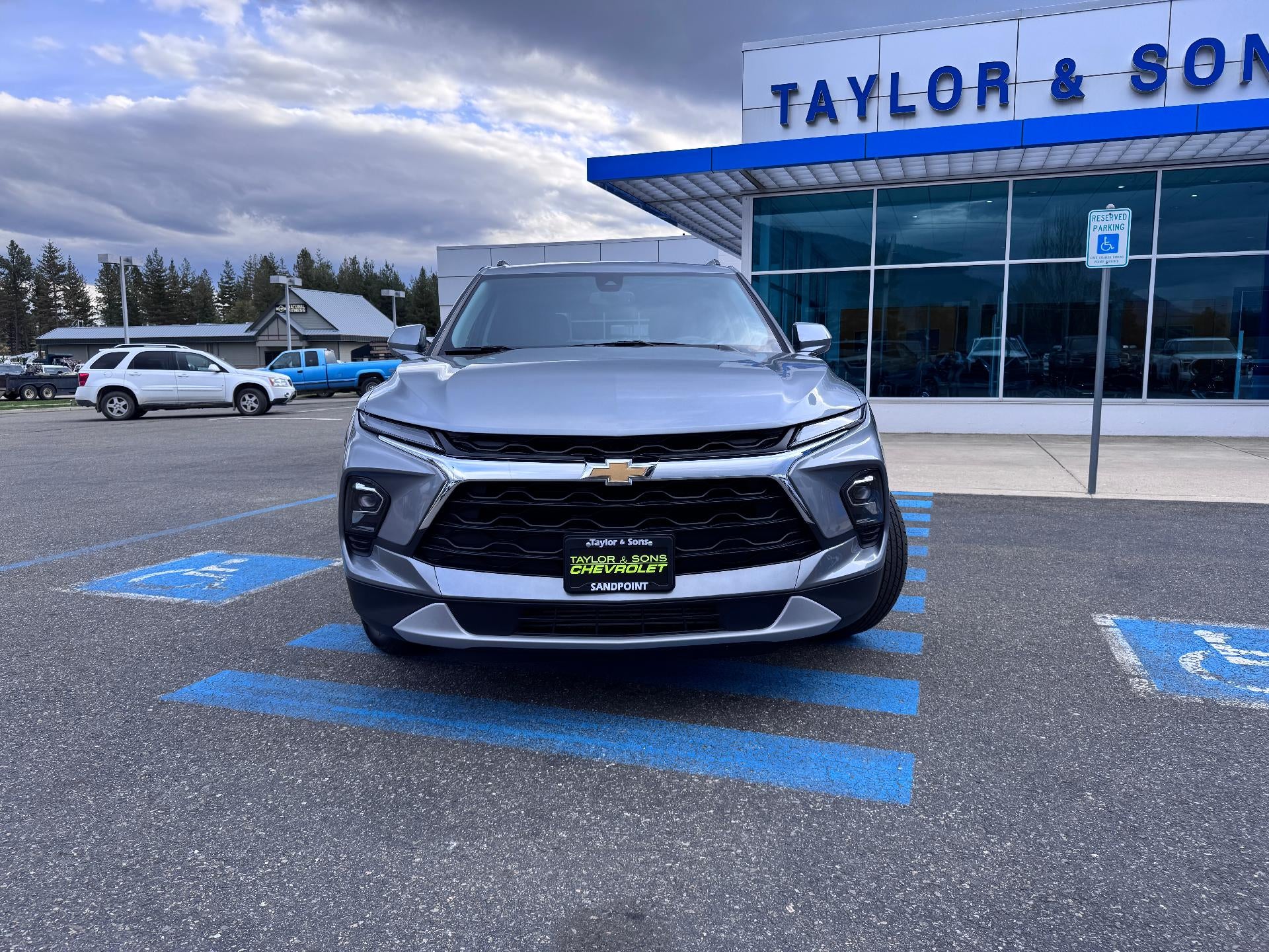 2025 Chevrolet Blazer LT / ALL WHEEL DRIVE / 2.0 TURBO / ADAPTIVE CRUISE / SAFETY PCKG / WARRANTY