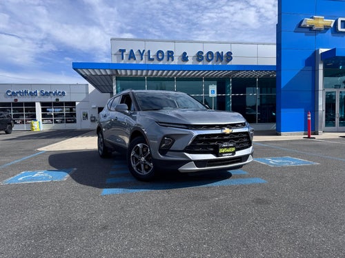 2025 Chevrolet Blazer LT / ALL WHEEL DRIVE / 2.0 TURBO / ADAPTIVE CRUISE / SAFETY PCKG / WARRANTY