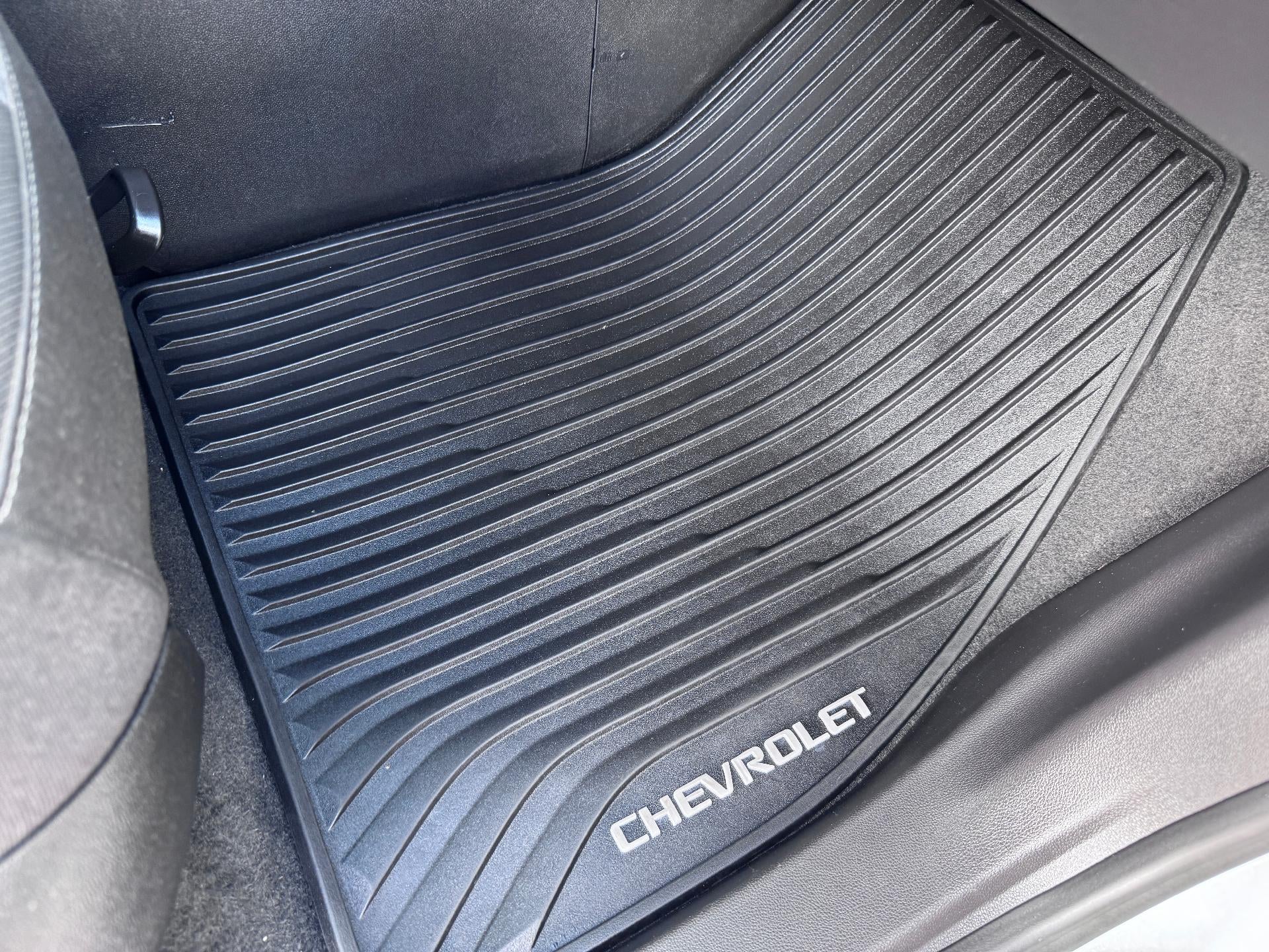 2025 Chevrolet Blazer LT / ALL WHEEL DRIVE / 2.0 TURBO / ADAPTIVE CRUISE / SAFETY PCKG / WARRANTY