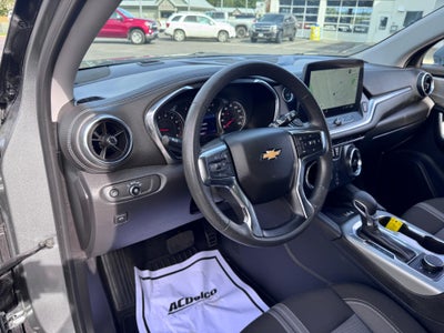 2025 Chevrolet Blazer LT / ALL WHEEL DRIVE / 2.0 TURBO / ADAPTIVE CRUISE / SAFETY PCKG / WARRANTY