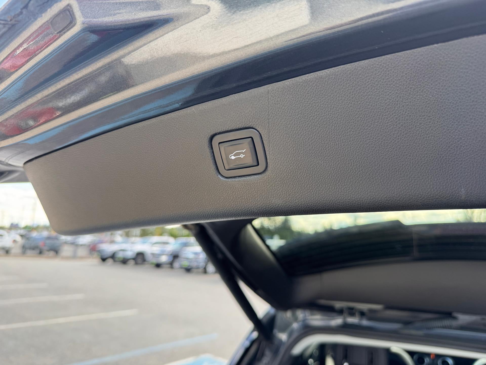 2019 Chevrolet Blazer 3LT / AWD / 3.6 LITER V6 / SUNROOF / SURROUND VISION / 46K MILES