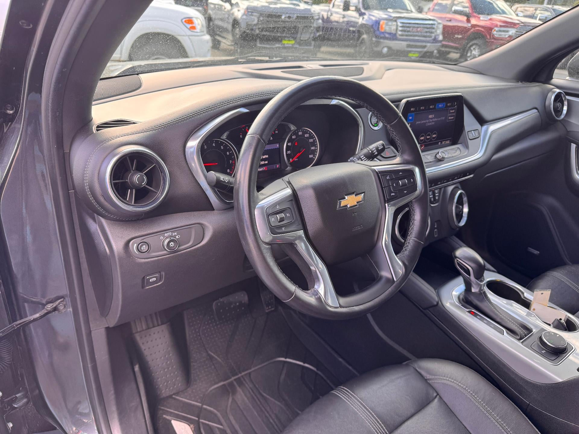 2019 Chevrolet Blazer 3LT / AWD / 3.6 LITER V6 / SUNROOF / SURROUND VISION / 46K MILES