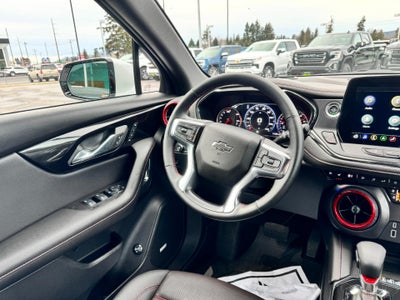 2025 Chevrolet Blazer RS / AWD / PANO SUNROOF / ADAPTIVE CRUISE / SURROUND VISION / 11K MILES