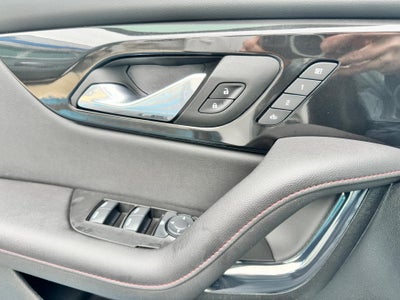 2025 Chevrolet Blazer RS / AWD / PANO SUNROOF / ADAPTIVE CRUISE / SURROUND VISION / 11K MILES