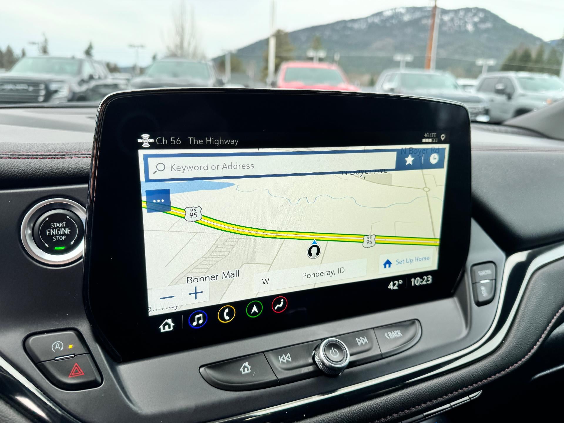 2025 Chevrolet Blazer RS / AWD / PANO SUNROOF / ADAPTIVE CRUISE / SURROUND VISION / 11K MILES