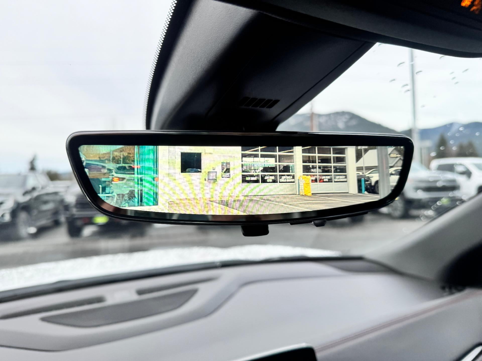 2025 Chevrolet Blazer RS / AWD / PANO SUNROOF / ADAPTIVE CRUISE / SURROUND VISION / 11K MILES