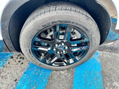 2025 Chevrolet Blazer RS / AWD / PANO SUNROOF / ADAPTIVE CRUISE / SURROUND VISION / 11K MILES