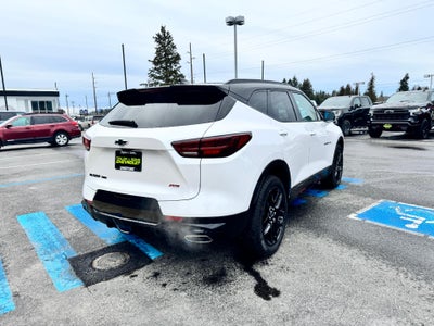 2025 Chevrolet Blazer RS / AWD / PANO SUNROOF / ADAPTIVE CRUISE / SURROUND VISION / 11K MILES
