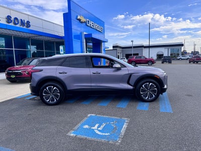 2025 Chevrolet Blazer EV LT / ALL WHEEL DRIVE / 283 MILE RANGE / ADAPTIVE CRUISE / SURROUND VISION / 1 OWNER / 12K MILES