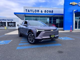 2025 Chevrolet Blazer EV LT / ALL WHEEL DRIVE / 283 MILE RANGE / ADAPTIVE CRUISE / SURROUND VISION / 1 OWNER / 12K MILES