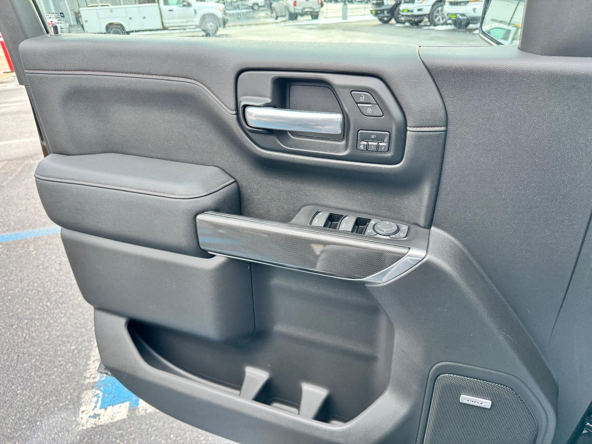 2020 GMC Sierra 1500 AT4 / CREW / 6.2 LITER V8 / TECH PCKG / 1 OWNER / 24K MILES