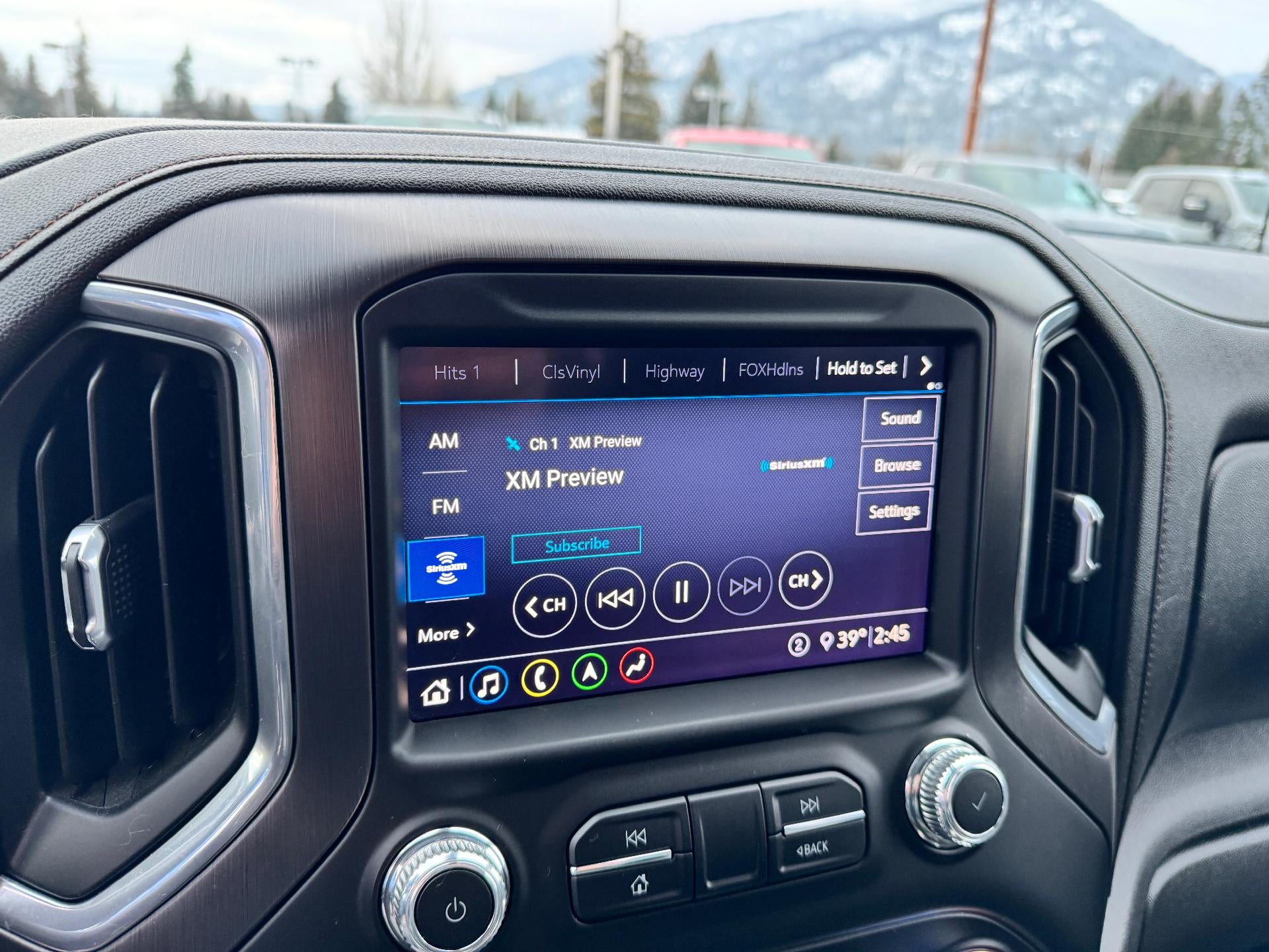 2020 GMC Sierra 1500 AT4 / CREW / 6.2 LITER V8 / TECH PCKG / 1 OWNER / 24K MILES