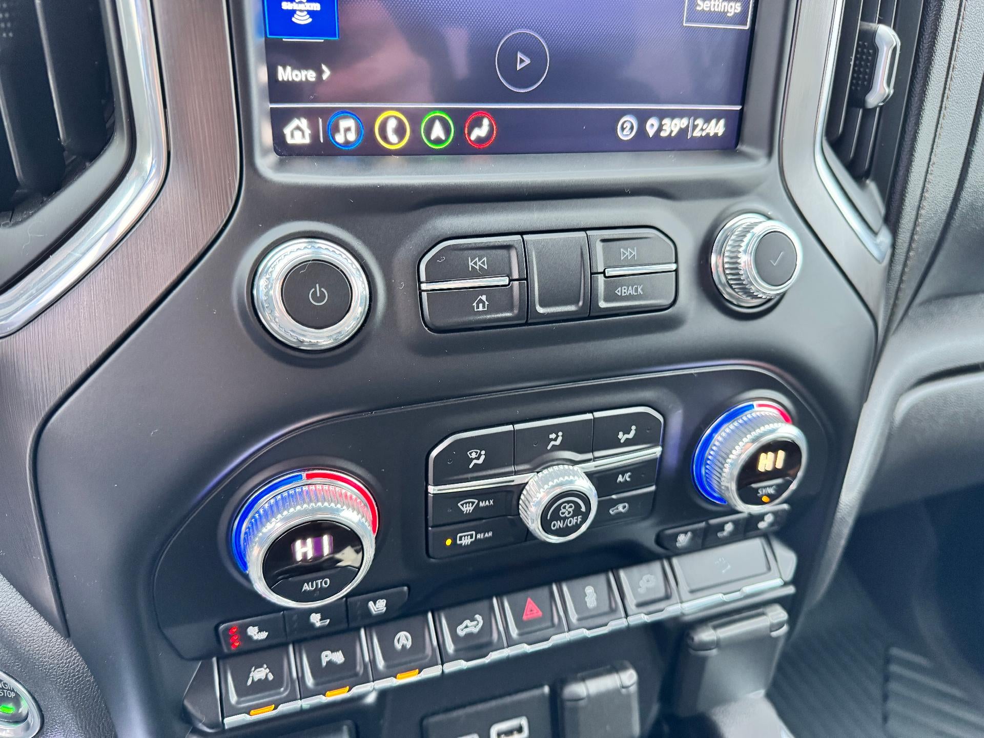 2020 GMC Sierra 1500 AT4 / CREW / 6.2 LITER V8 / TECH PCKG / 1 OWNER / 24K MILES