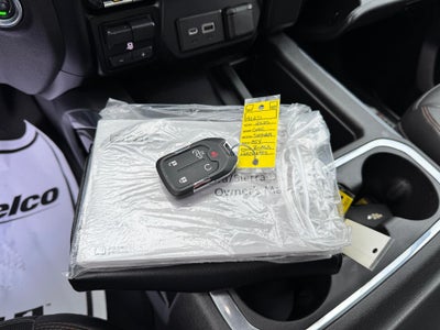 2020 GMC Sierra 1500 AT4 / CREW / 6.2 LITER V8 / TECH PCKG / 1 OWNER / 24K MILES