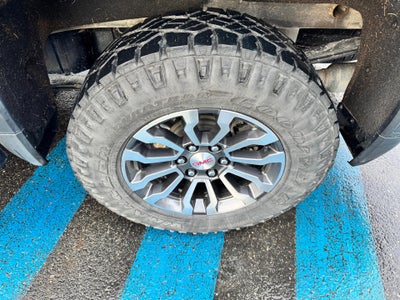 2020 GMC Sierra 1500 AT4 / CREW / 6.2 LITER V8 / TECH PCKG / 1 OWNER / 24K MILES