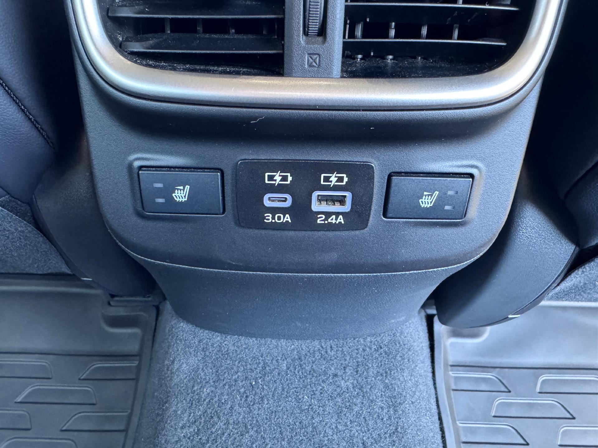 2024 Subaru Outback TOURING XT / AWD / 2.4 TURBO / EYESIGHT / SUNROOF / 1 OWNER / WARRANTY