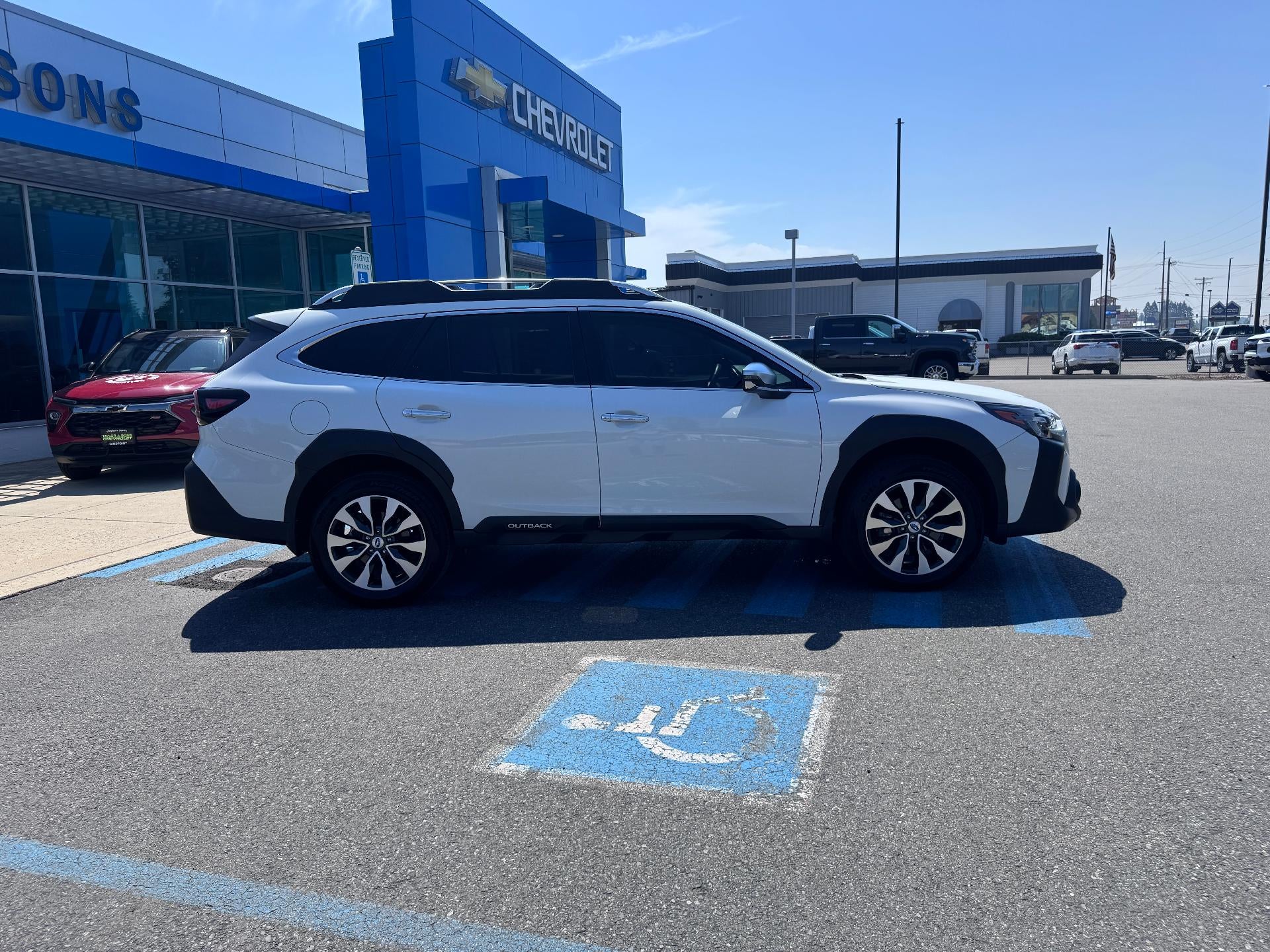 2024 Subaru Outback TOURING XT / AWD / 2.4 TURBO / EYESIGHT / SUNROOF / 1 OWNER / WARRANTY