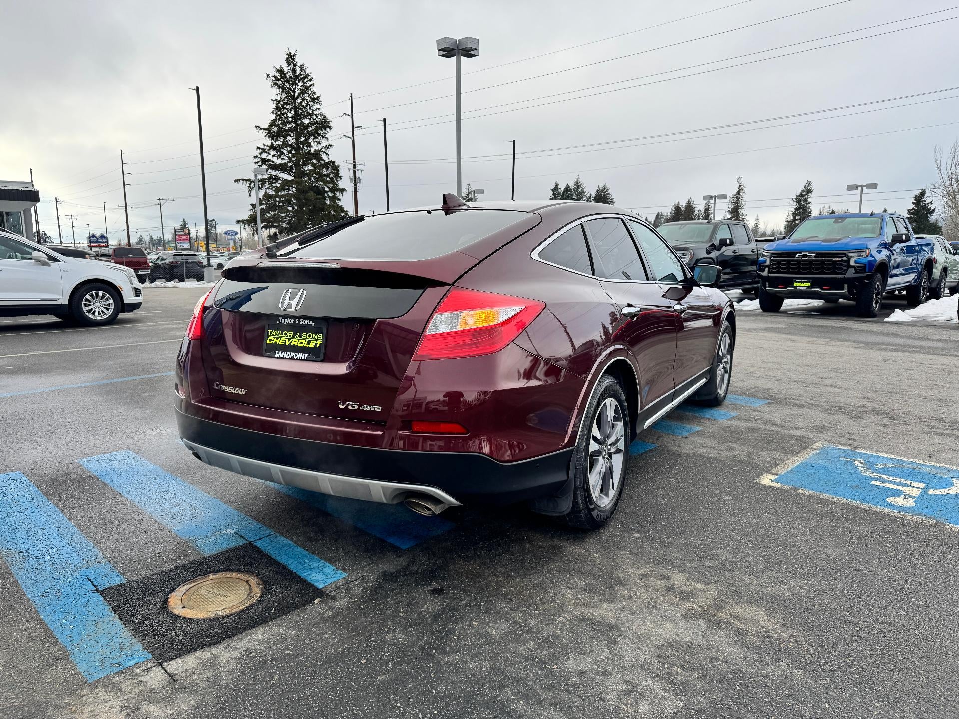 2013 Honda Crosstour EX-L / ALL WHEEL DRIVE / 3.5 V6 / SUNROOF / LEATHER / LOCAL TRADE