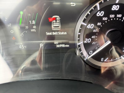 2023 Toyota Highlander XLE / AWD / LEATHER / SUNROOF / ADAPTIVE CRUISE / 1 OWNER