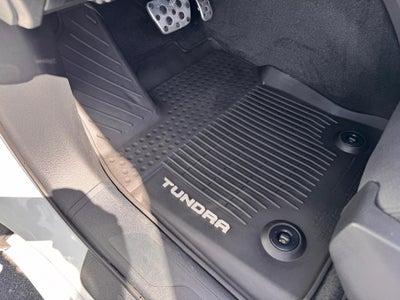 2024 Toyota Tundra 4WD SR5 / CREW / TRD OFF ROAD / SHORT BOX / 1 OWNER / WARRANTY