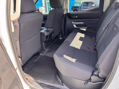 2024 Toyota Tundra 4WD SR5 / CREW / TRD OFF ROAD / SHORT BOX / 1 OWNER / WARRANTY