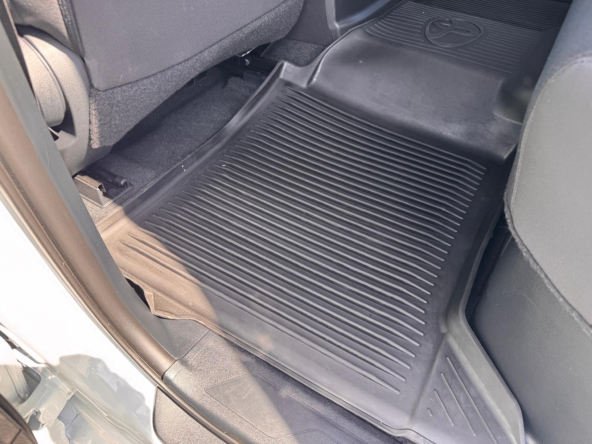 2024 Toyota Tundra 4WD SR5 / CREW / TRD OFF ROAD / SHORT BOX / 1 OWNER / WARRANTY