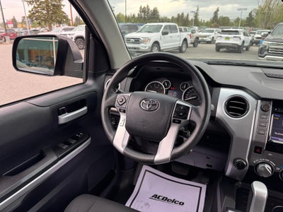 2014 Toyota Tundra 4WD Truck SR5 / DOUBLE CAB / 5.7 LITER I FORCE V8 / LOCAL TRADE