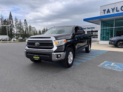 2014 Toyota Tundra 4WD Truck SR5 / DOUBLE CAB / 5.7 LITER I FORCE V8 / LOCAL TRADE