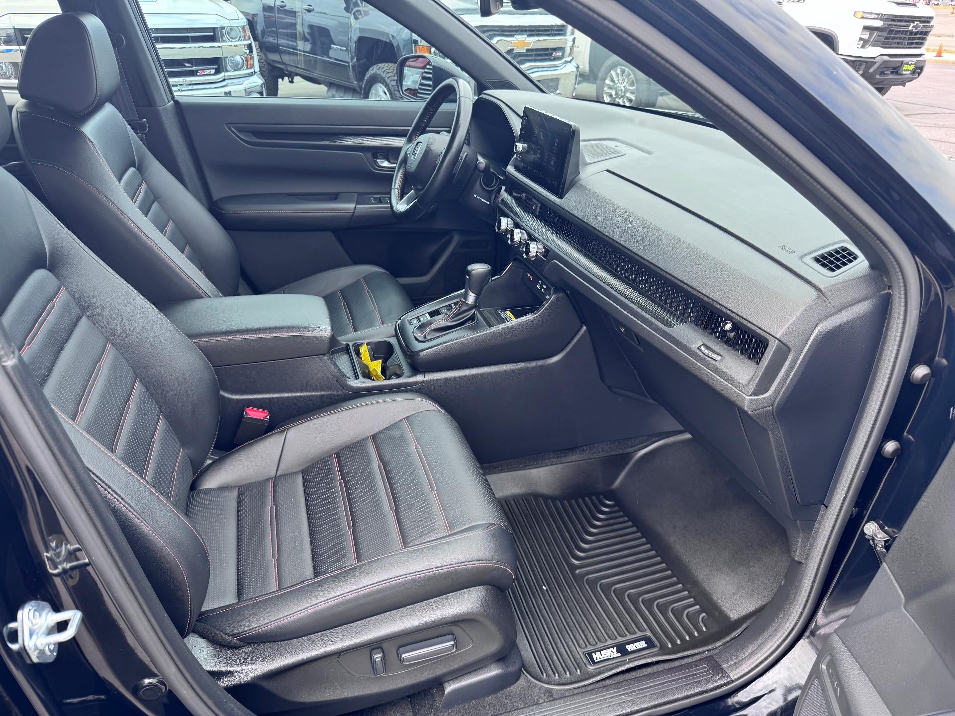 2025 Honda CR-V Hybrid SPORT-L / ALL WHEEL DRIVE / SUNROOF / 1 OWNER TRADE