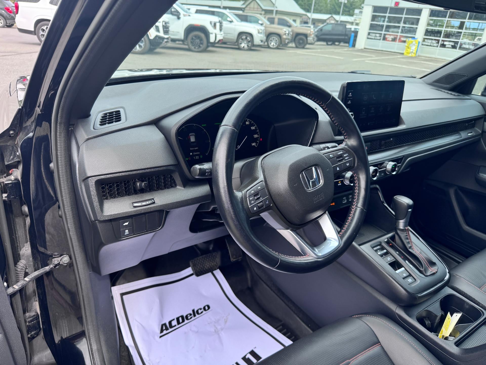 2025 Honda CR-V Hybrid SPORT-L / ALL WHEEL DRIVE / SUNROOF / 1 OWNER TRADE
