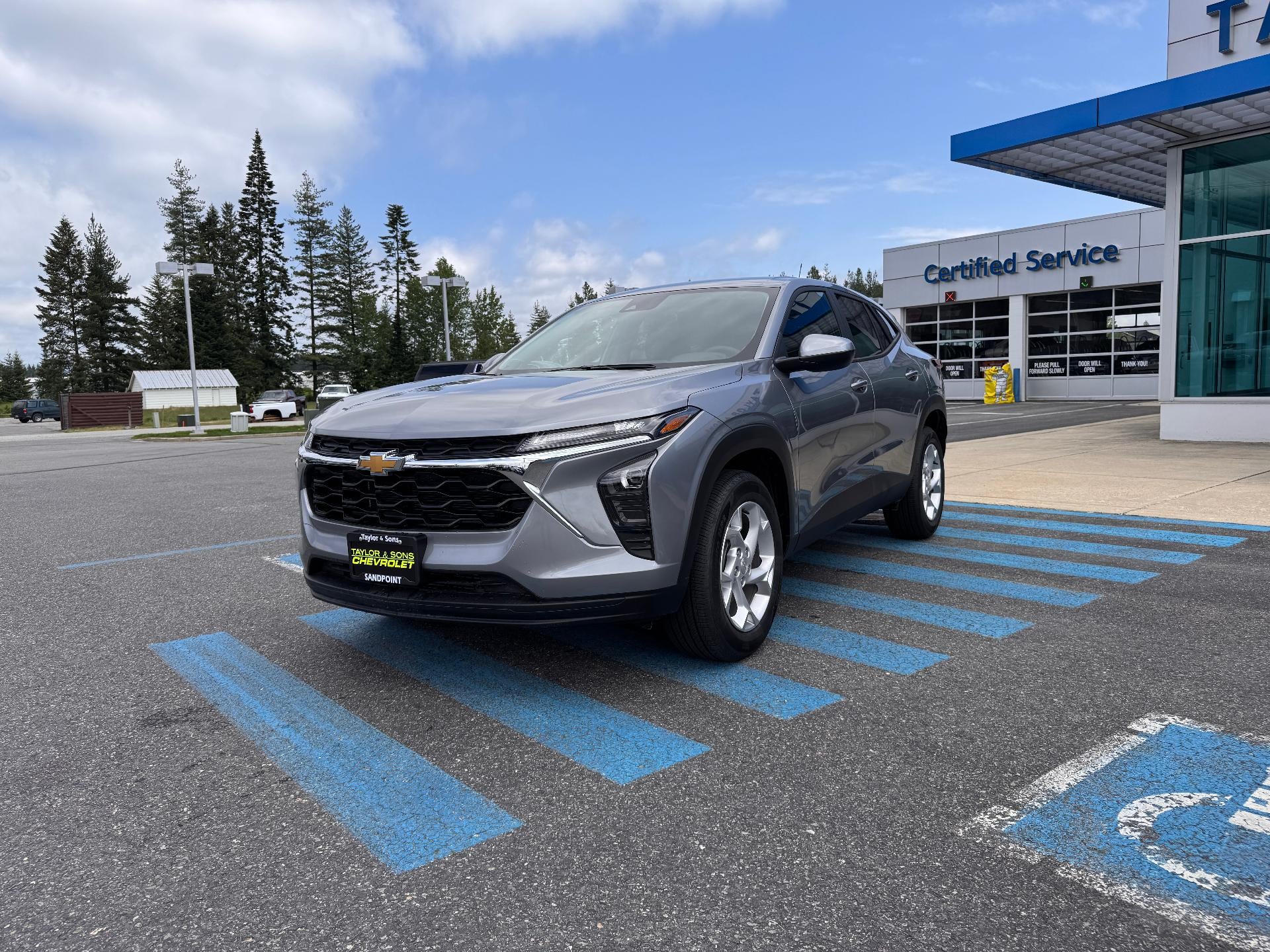 2026 Chevrolet Trax LS / 1.2 TURBO / HEATED SEATS / REMOTE START / SAFETY PCKG