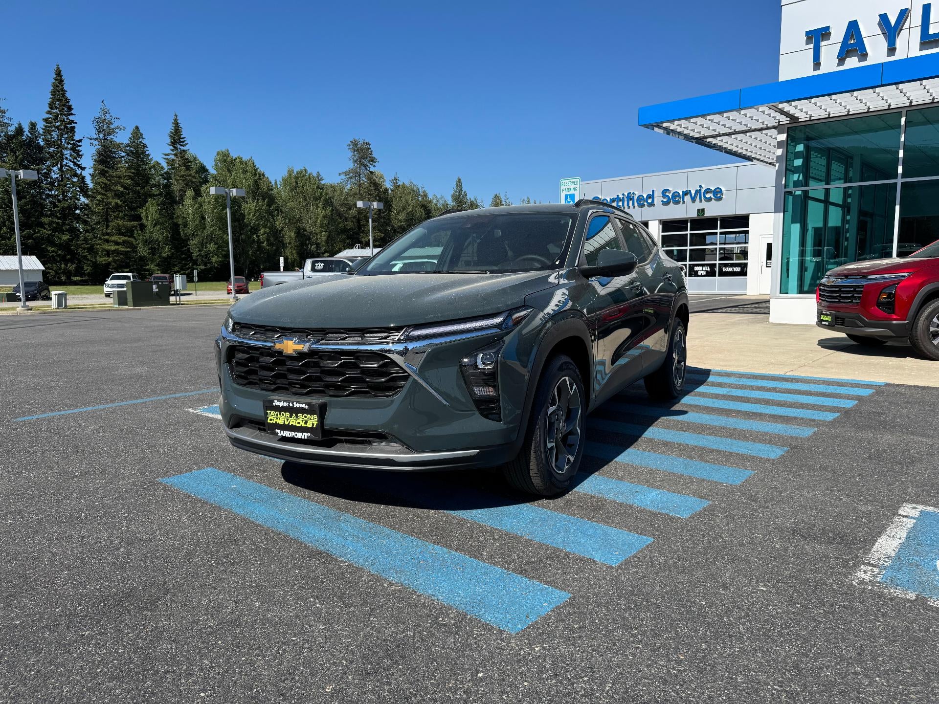 2025 Chevrolet Trax LT / ADAPTIVE CRUISE / HEATED SEATS / SAFETY PCKG / REMOTE START