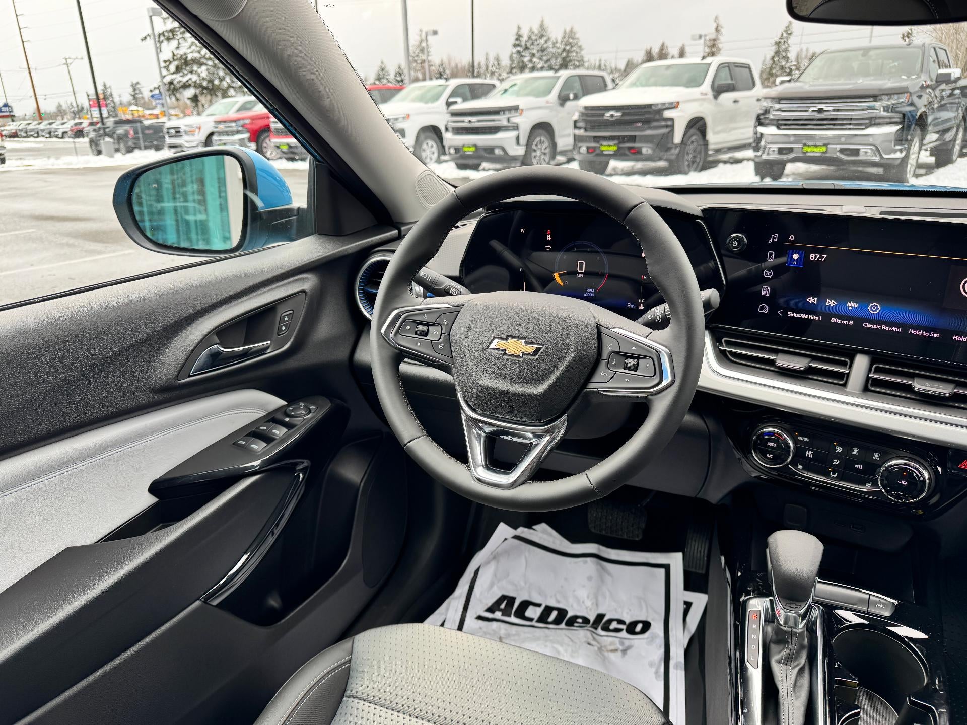 2026 Chevrolet Trax LT / ADAPTIVE CRUISE / HEATED SEATS / SAFETY PCKG / BLACKOUT PCKG