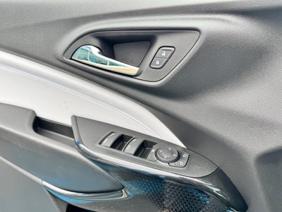 2026 Chevrolet Trax LT / ADAPTIVE CRUISE / HEATED SEATS / SAFETY PCKG / BLACKOUT PCKG