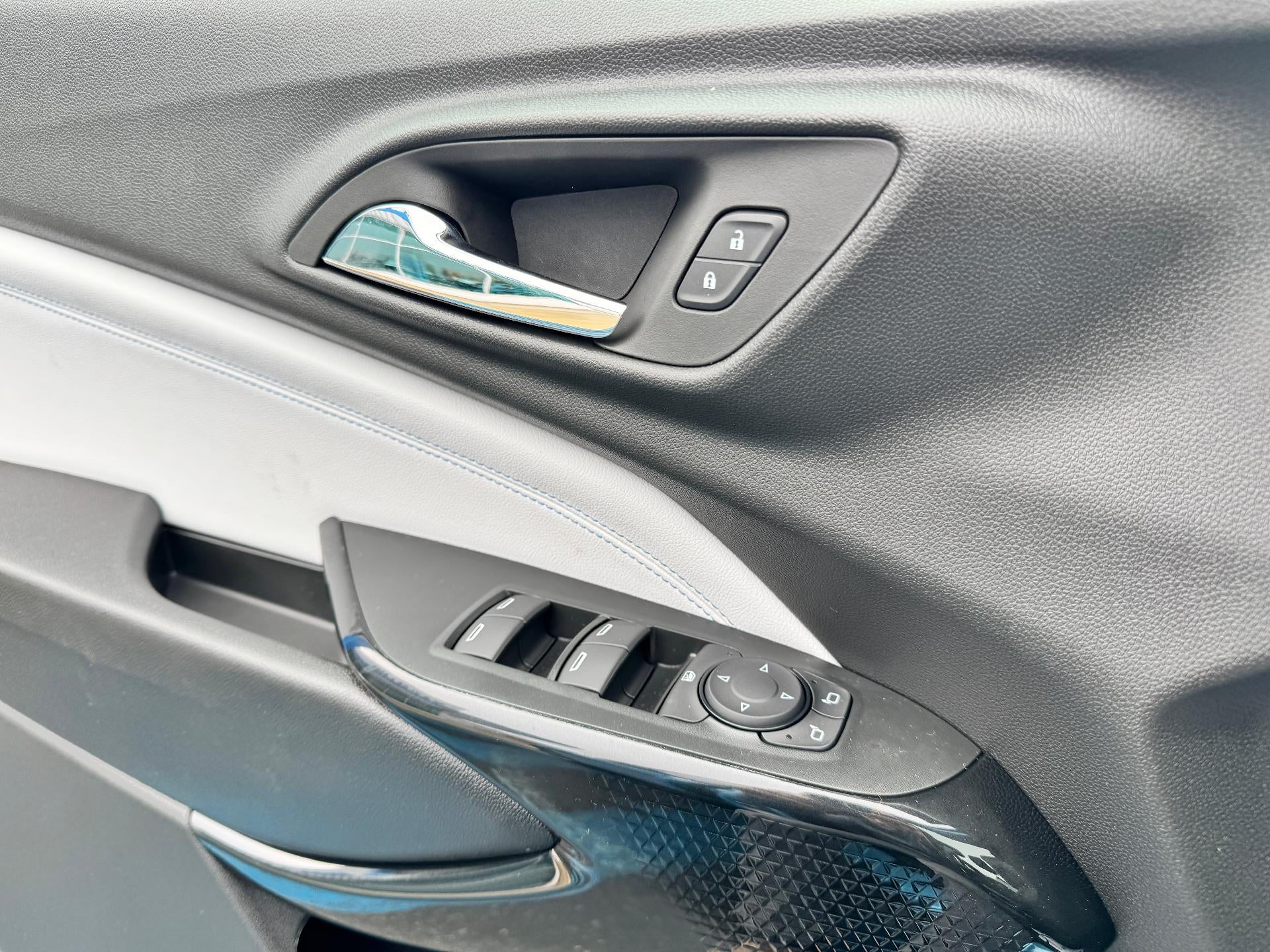 2026 Chevrolet Trax LT / ADAPTIVE CRUISE / HEATED SEATS / SAFETY PCKG / BLACKOUT PCKG